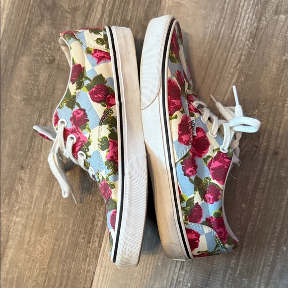 Vans Floral Canvas Sneakers - Picture 4 of 5